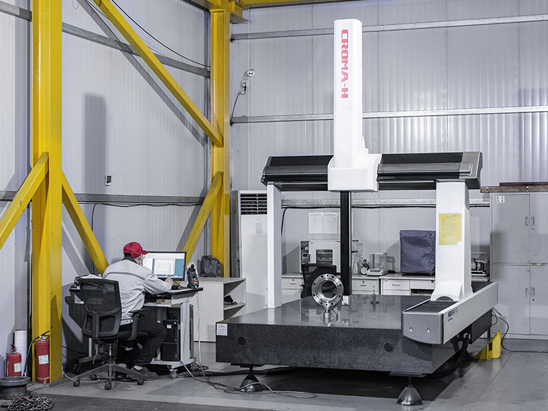 Three-coordinate Measuring Instrument